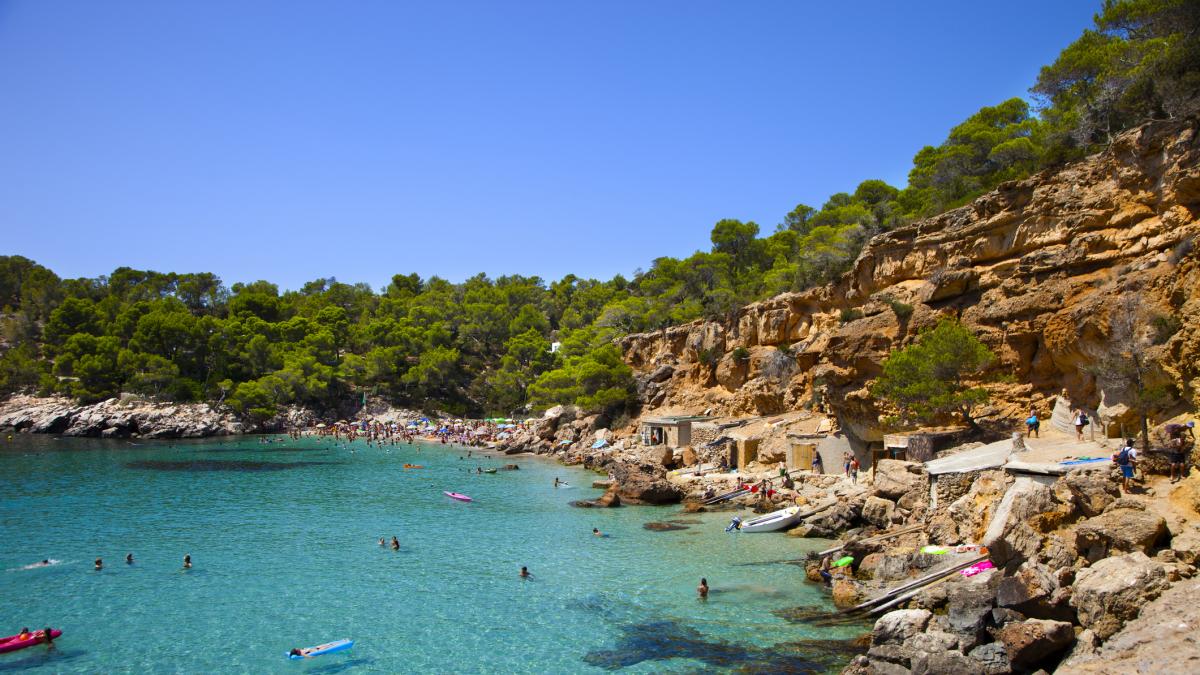 Hungría pone en la diana dos islas españolas por el trato a los turistas