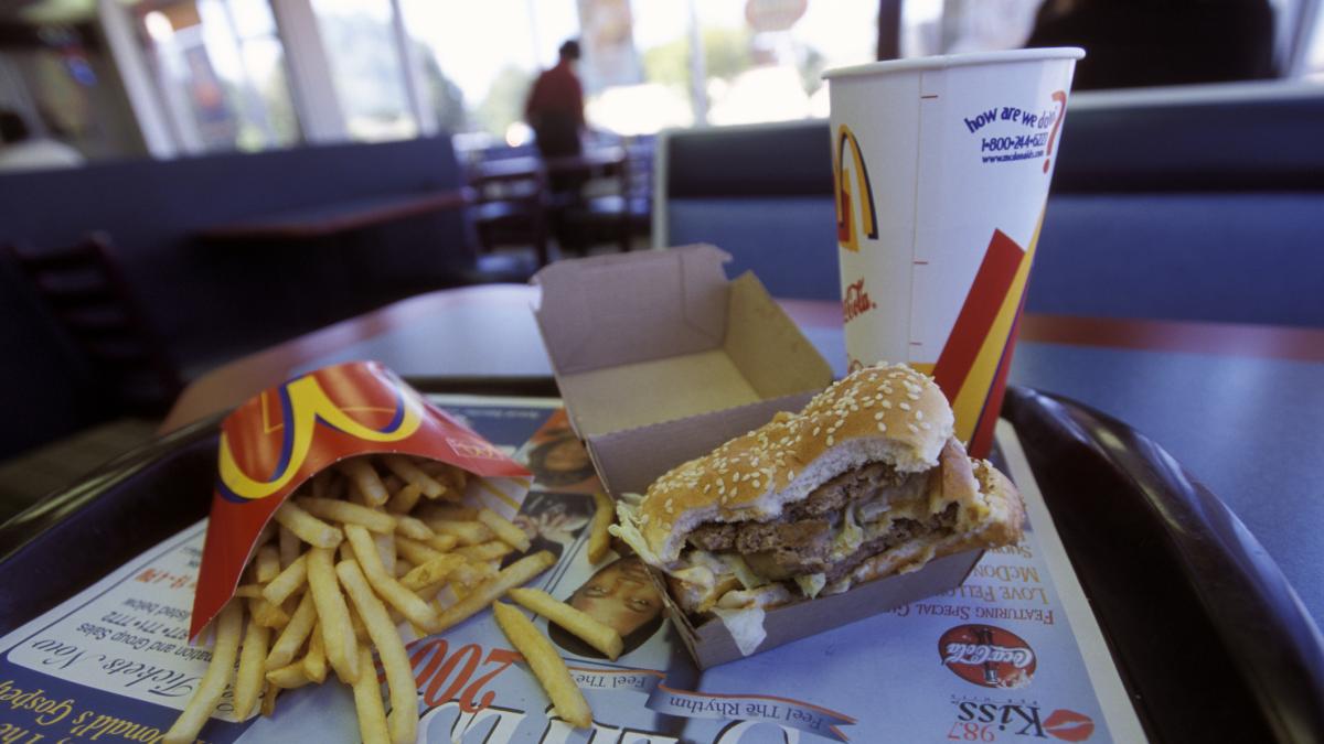 McDonald s sorprende con su restaurante titánico en España y Alemania vaticina que  algunos se marcharán disgustados 