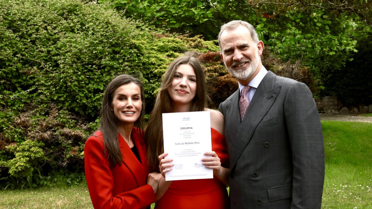 Muchos se fijan en este momento de Felipe en la graduación de la infanta Sofía: no es la primera vez que lo hace