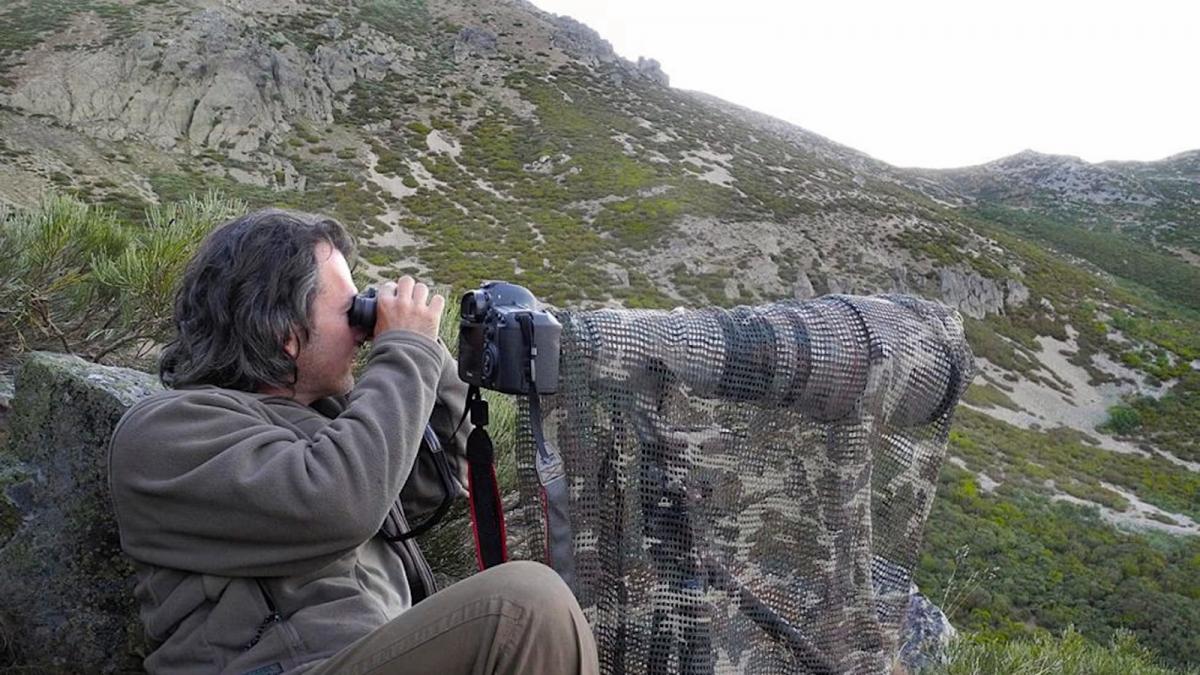 Andoni Canela, el fotógrafo que mejor conoce al lobo:  Somos el país con más biodiversidad en Europa y eso hay que cuidarlo 