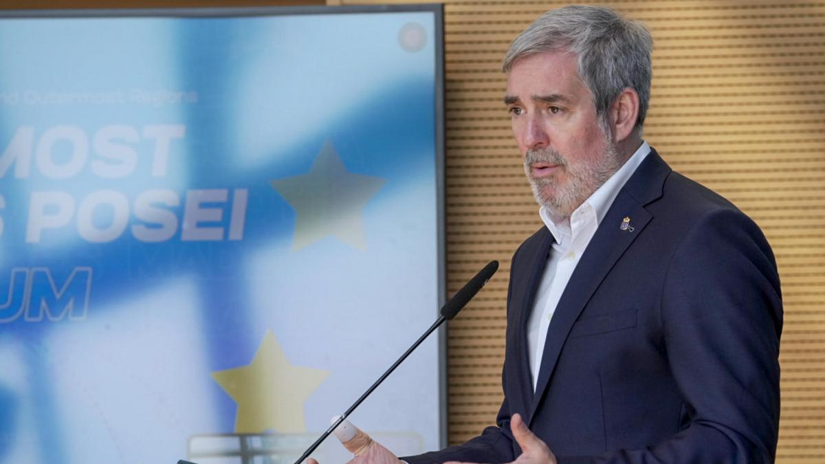 El presidente canario, sobre la tragedia en El Hierro:  La impotencia es grande 