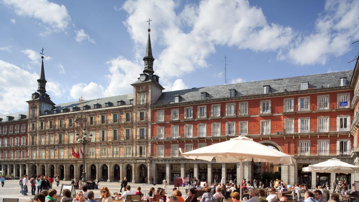 Impactante Revelación de un Estadounidense en España: ¿La Siesta Real o Mito? ¡La Respuesta de 8.000 Personas te Sorprenderá!