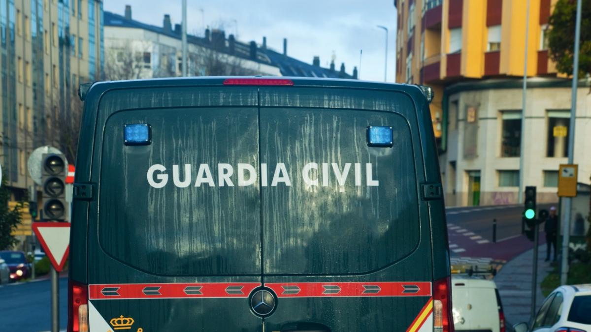 Al menos un detenido y tres heridos leves en Torre Pachecho (Murcia) tras una noche de disturbios