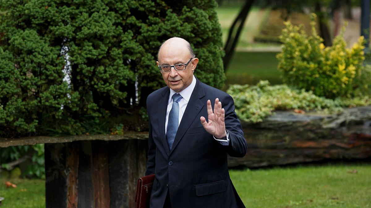 Ferrovial pagó casi 600.000 euros a la asesoría de Montoro para acelerar el pago a proveedores