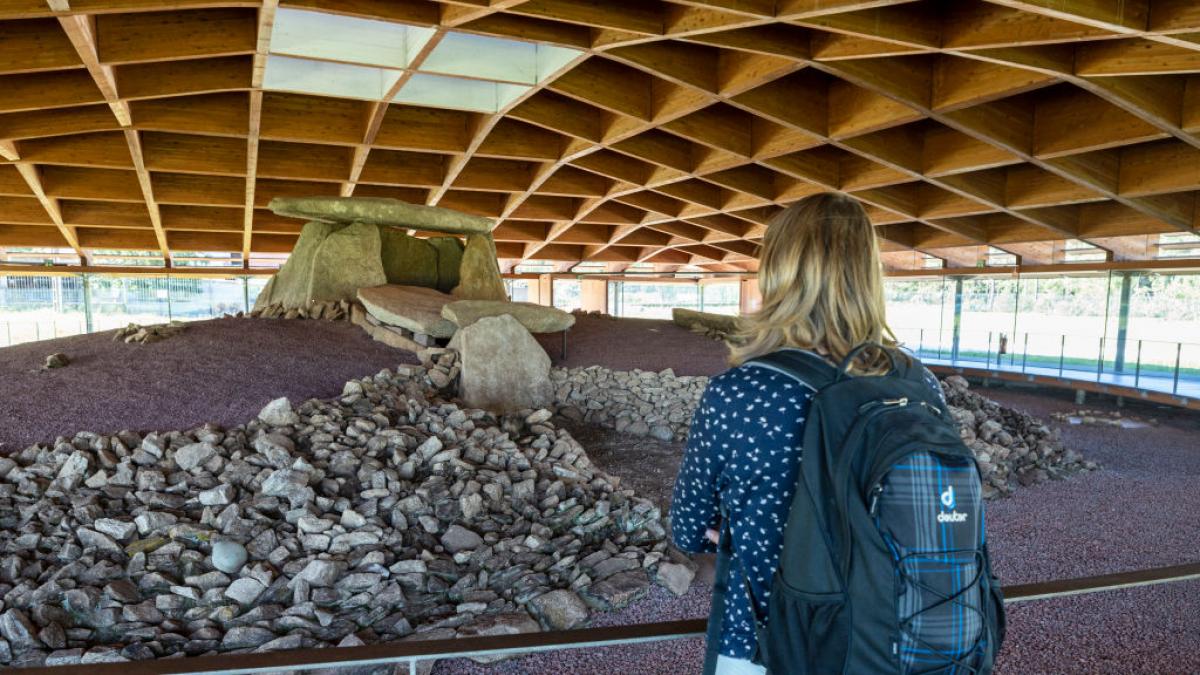 Agreden a una guía gallega por no hacerles una visita en español: “¡Cateta, imbécil!”