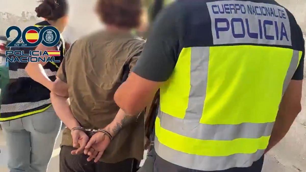 Detenido el fugitivo de los tatuajes, uno de los más buscados en España, por un delito de abuso sexual que prescribía en 10 días