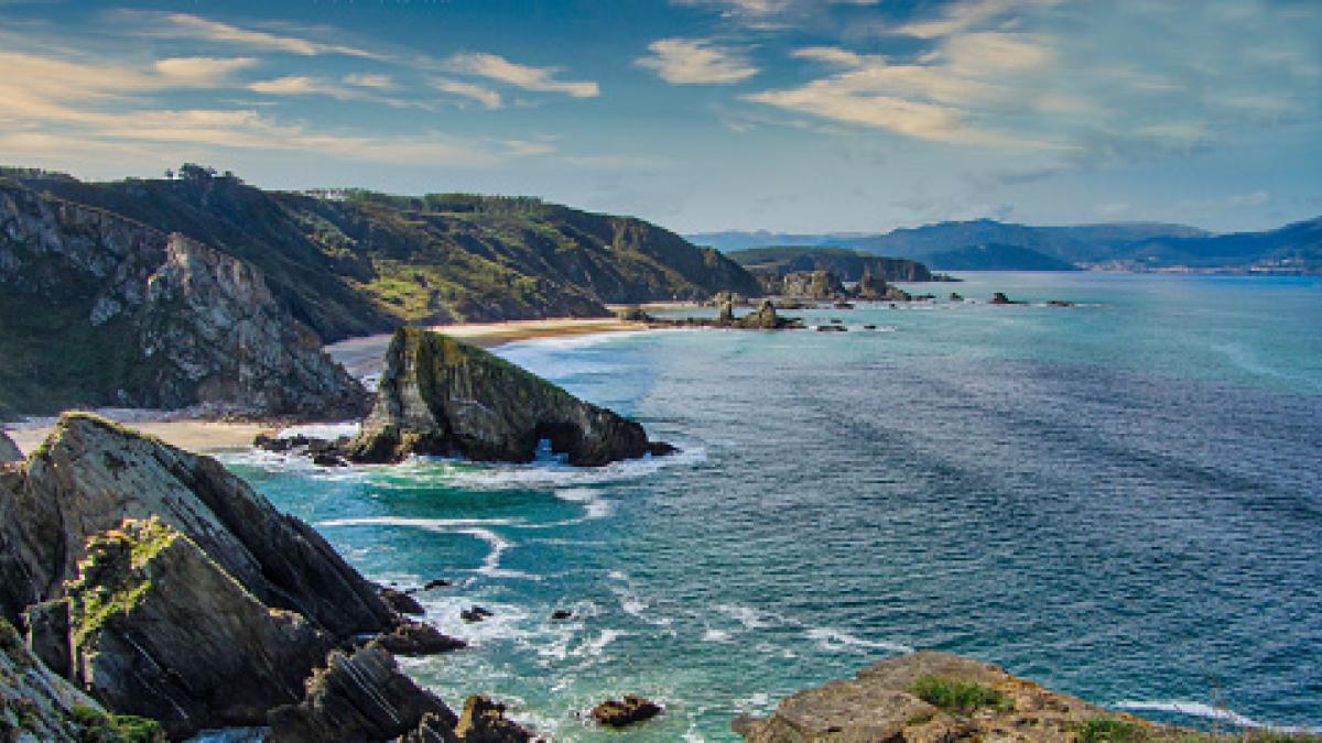 Ni EEUU ni las Bahamas: el plan de este pueblo de Granada para llevar a sus vecinos a veranear a Galicia