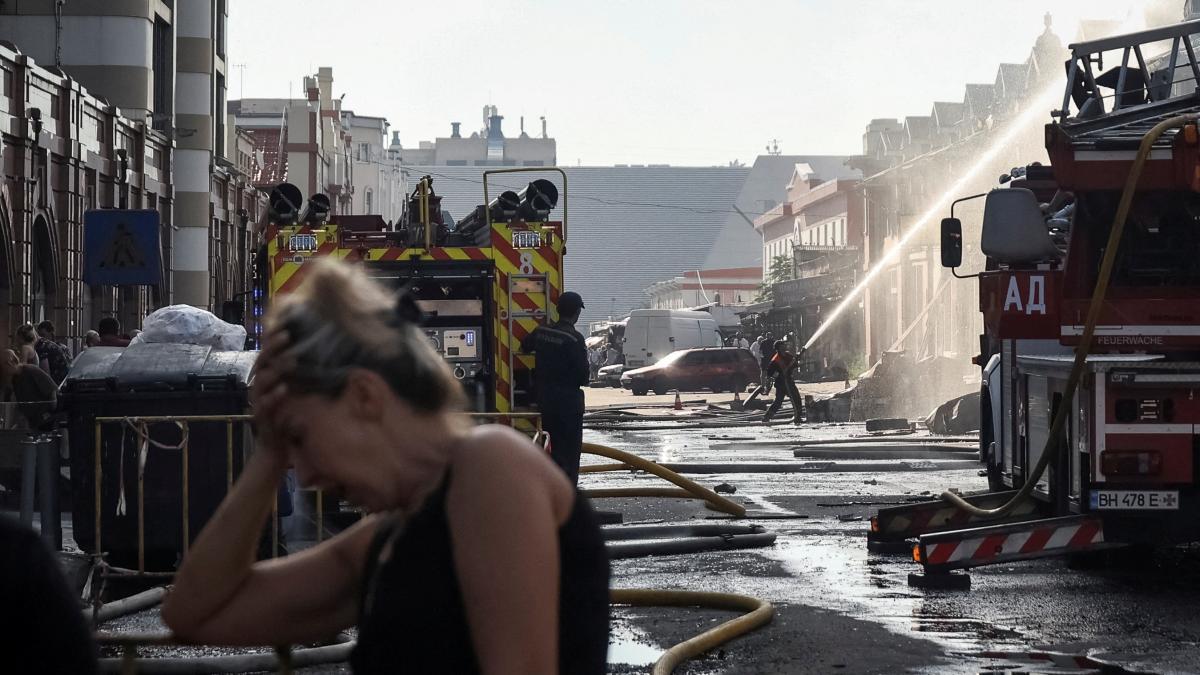Rusia lanza un &quot;ataque masivo&quot; contra Odesa mientras Kiev ruega a Israel que le ayude a defenderse