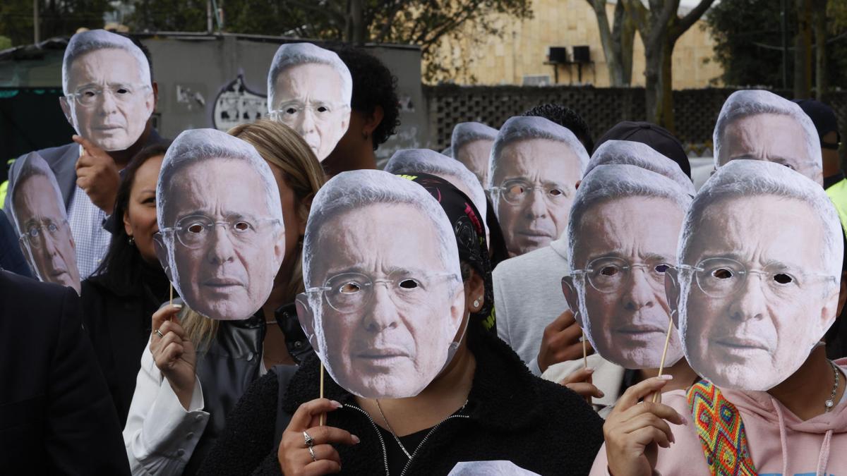 alvaro uribe net worth