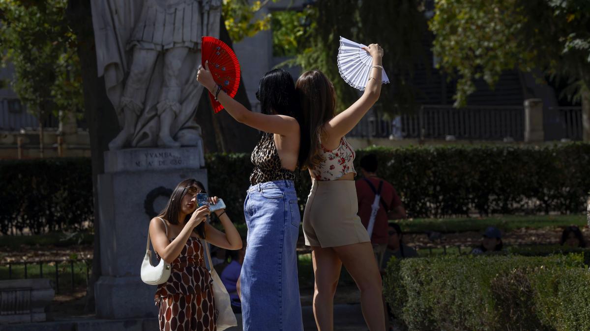 Sin tregua, un día más: la AEMET vuelve a ampliar la duración de la ola de calor hasta el miércoles