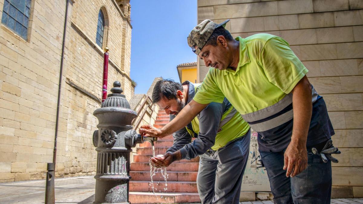 La AEMET pone en alerta a 15 regiones: no sólo es el calor, son las tormentas secas