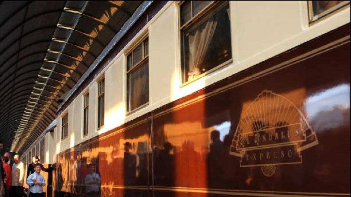 El tren más lujoso de Renfe cambiará de itinerario en 2026 e incluirá paradas en Madrid, Extremadura y Castilla La-Mancha
