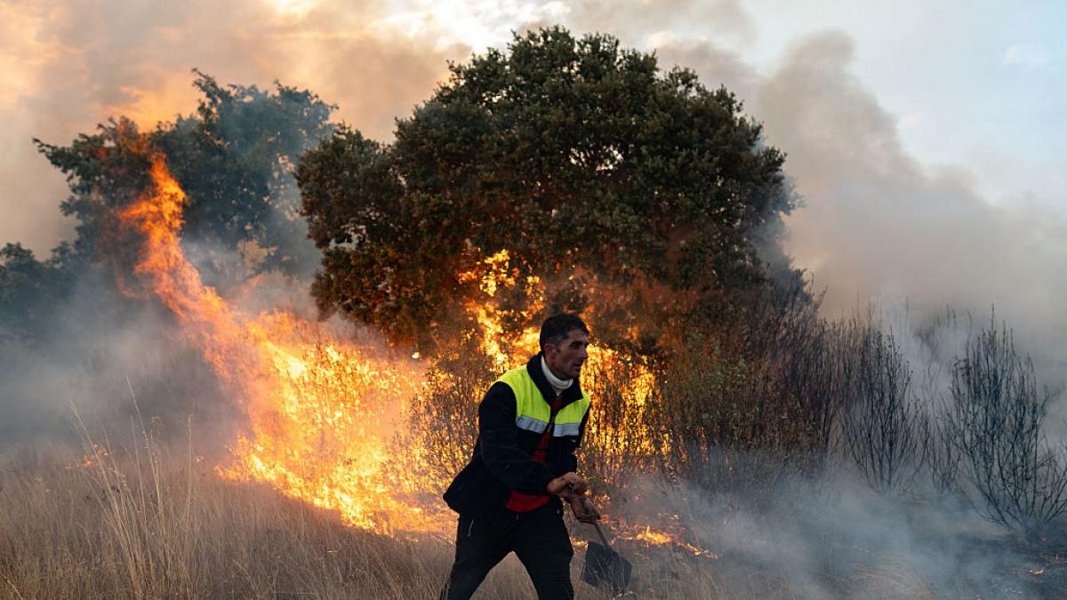 Las tormentas secas amenazan con otro día de incendios fuera de control en España