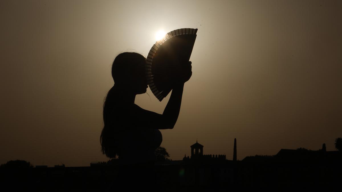 España comienza a despedir la ola de calor, aún bajo alerta: habrá descenso de las máximas