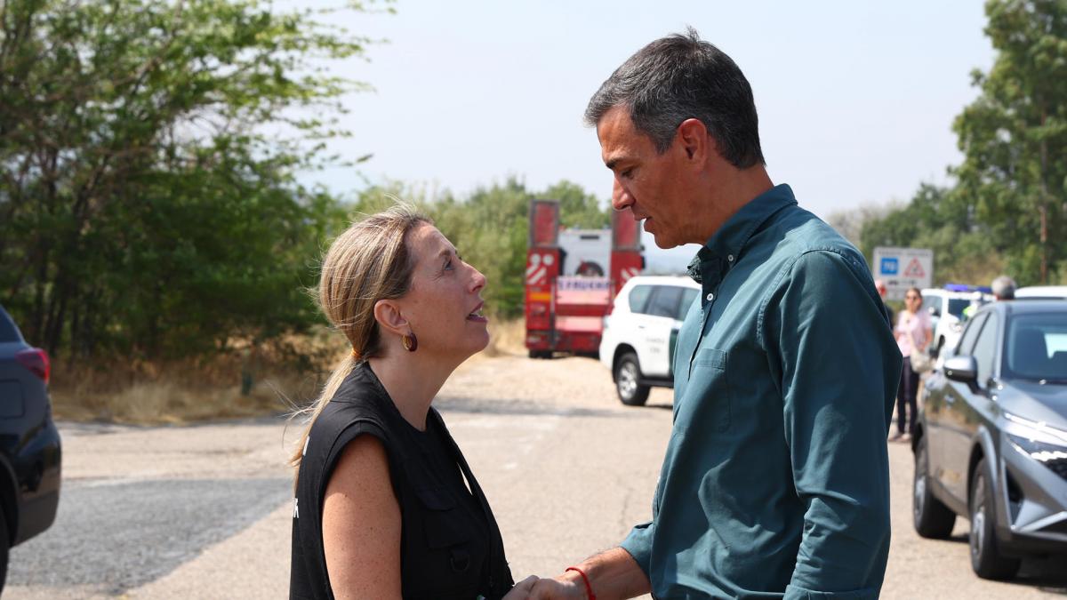 La presidenta de Extremadura agradece por descuido la ayuda en los incendios a un país europeo que no existe desde 1992