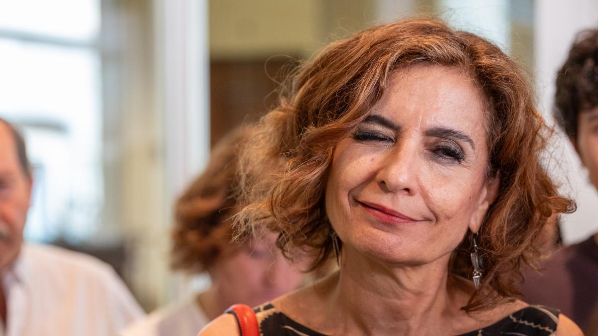 Primera asignatura del curso: el Consejo de Ministros aprueba la condonación de la deuda de las autonomías
