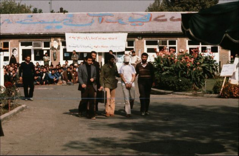 Toma de rehenes en la embajada estadounidense de Teherán en noviembre de 1979.