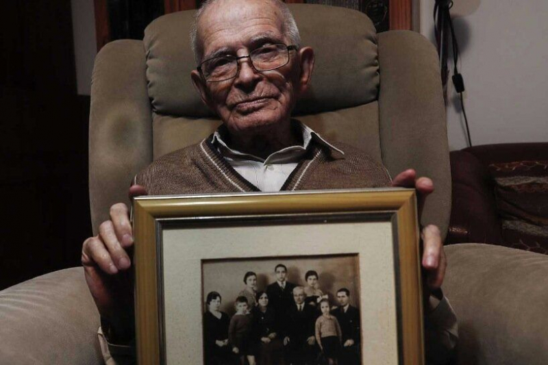 Moshe Hailion, el superviviente de Auschwitz que mantiene viva la memoria del Holocausto.