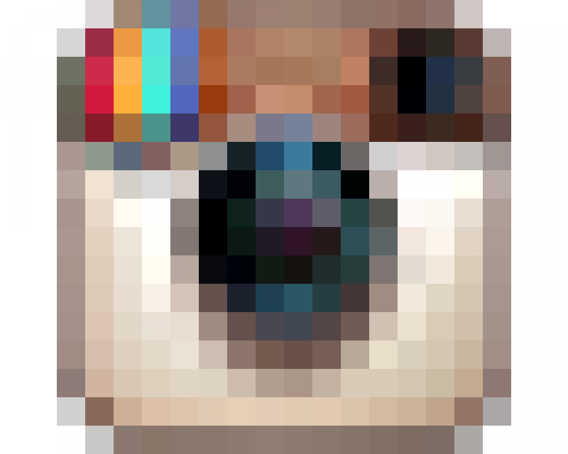 5c8b2c57200000450470528a