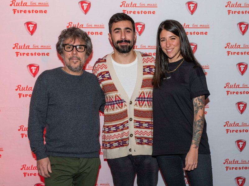 Rayden junto a Bely Basarte e Iván Ferreiro, los otros dos cantantes del concierto de cierre de la Ruta Firestone 2019.