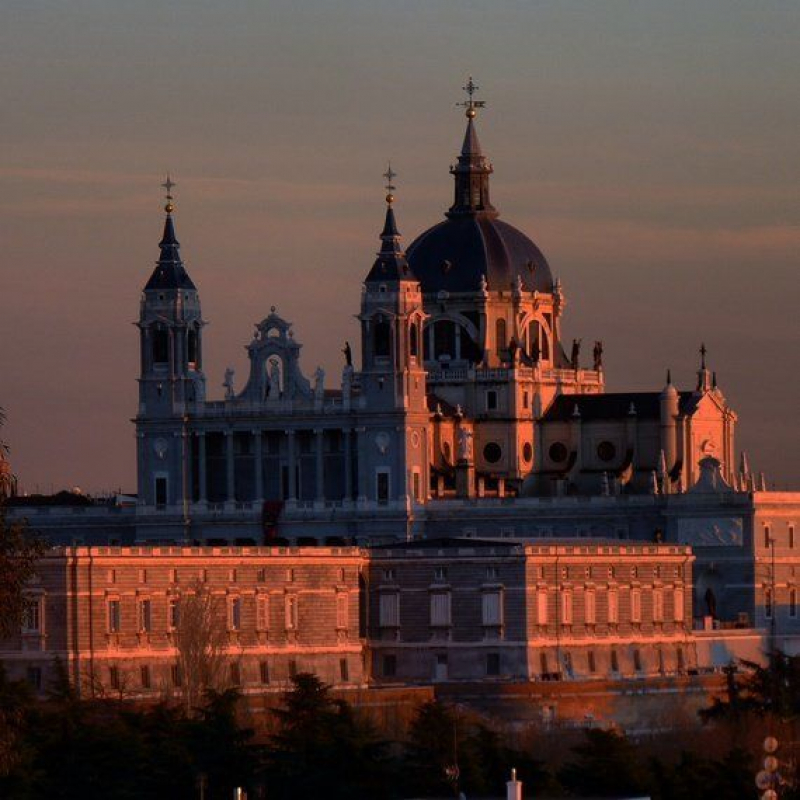 Dónde deberías estar cuando el sol se pone en Madrid