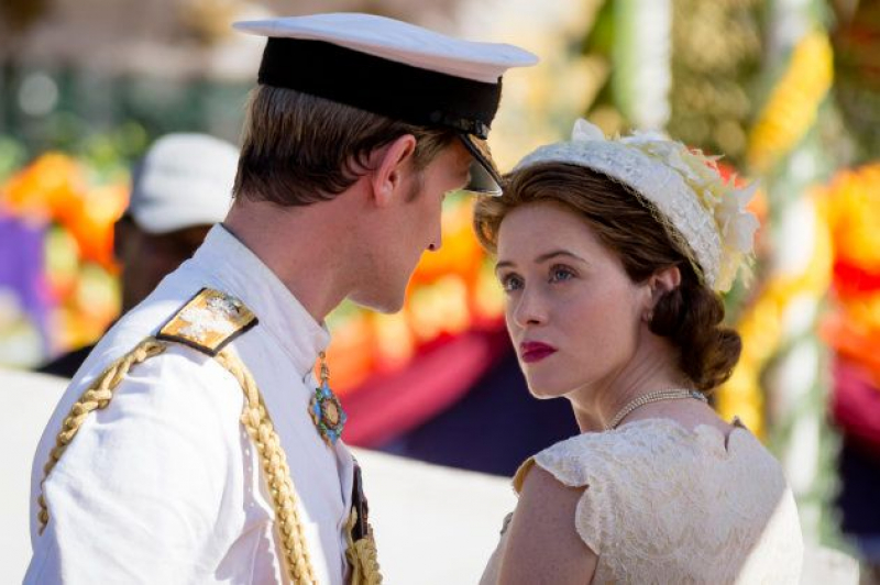 Isabel II y Felipe de Edimburgo (Matt Smith y Claire Foy) en la segunda temporada de 'The Crown'.