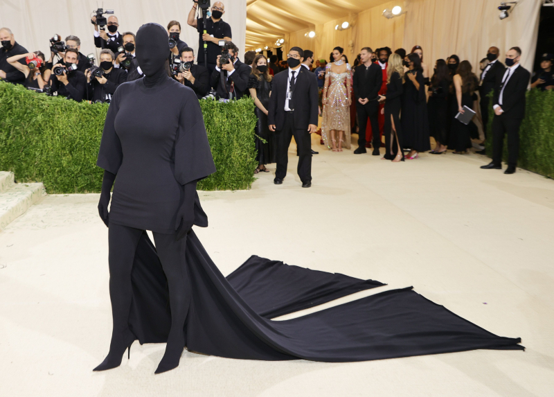 Kim Kardashian, de Balenciaga