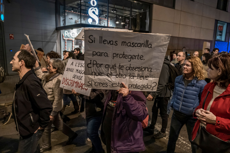 Protesta de negacionistas en Barcelona, el 13 de noviembre de 2021.