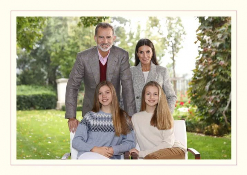 Felicitación de Navidad de los reyes.
