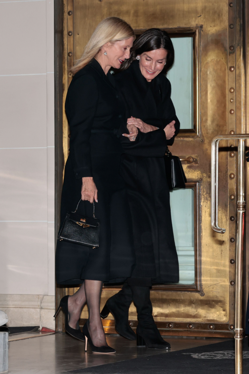 La reina Letizia y Marie-Chantal, en Atenas.