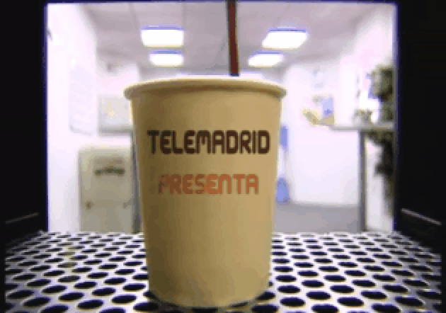 La exitosa serie que Telecinco emitió todas las noches tras el informativo entre septiembre de 2005 y septiembre de 2009 tuvo antes un intento de éxito: Café Express. Era una adaptación del formato francés y se...