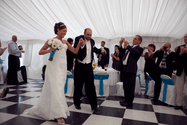 Protocolo para bodas: manual básico para torpes y principiantes (GIFS)