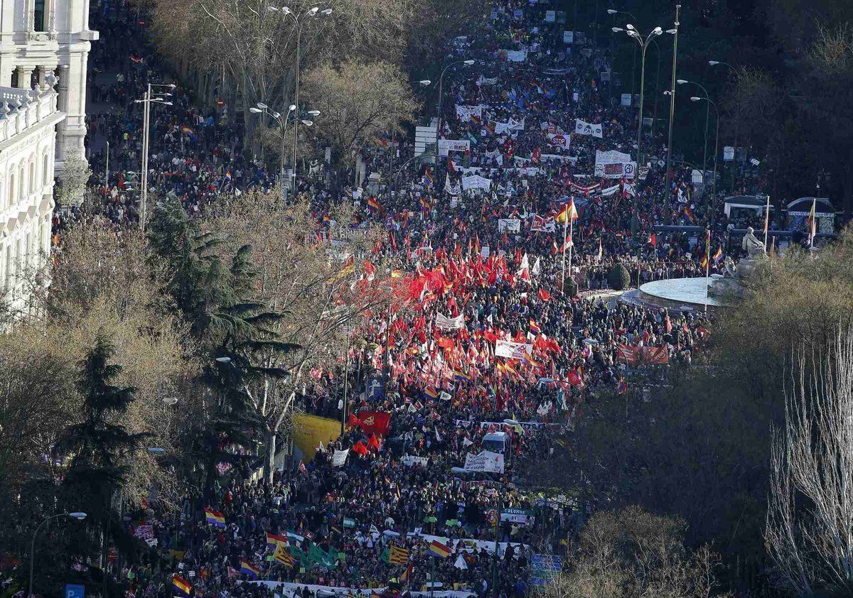 Marchas De La Dignidad Del 22M: Decenas De Miles De Personas Inundan ...