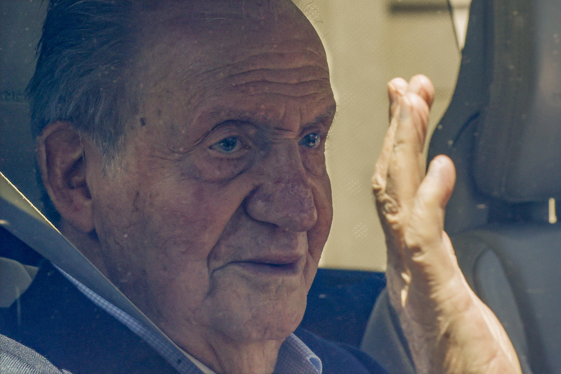 El rey Juan Carlos ya está de nuevo en España