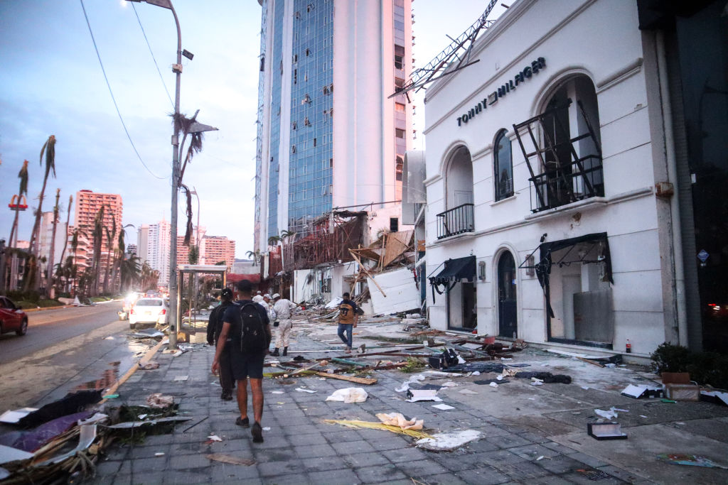 Al Menos 27 Muertos Y Cuatro Desaparecidos Por El Azote Del Huracán