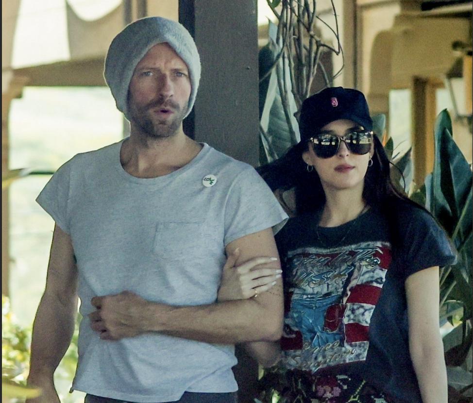 ¿Han roto Chris Martin y Dakota Johnson?